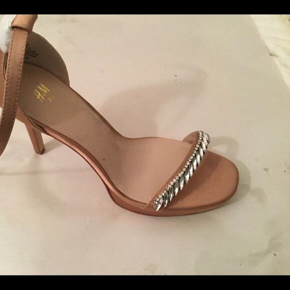 New H&M Satin Strappy Sandals Stiletto Heels - Picture 2 of 12